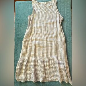 Elegant Gray Striped Midi Dress